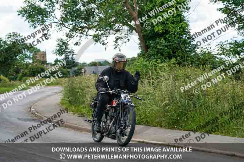 Vintage motorcycle club;eventdigitalimages;no limits trackdays;peter wileman photography;vintage motocycles;vmcc banbury run photographs